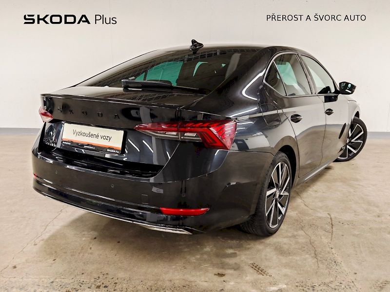 Škoda Octavia (2022) 2.0 TDI 110 kW DSG Sportline - fotka 2 z 31