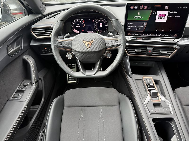 Cupra Formentor DSG 1,5 TSi 110 kW - fotka 7 z 24