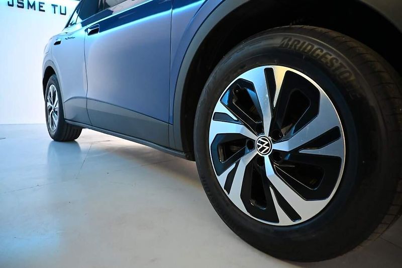 Volkswagen ID.4 (2021) Pure CITY LED ACC Elektro - fotka 32 z 33