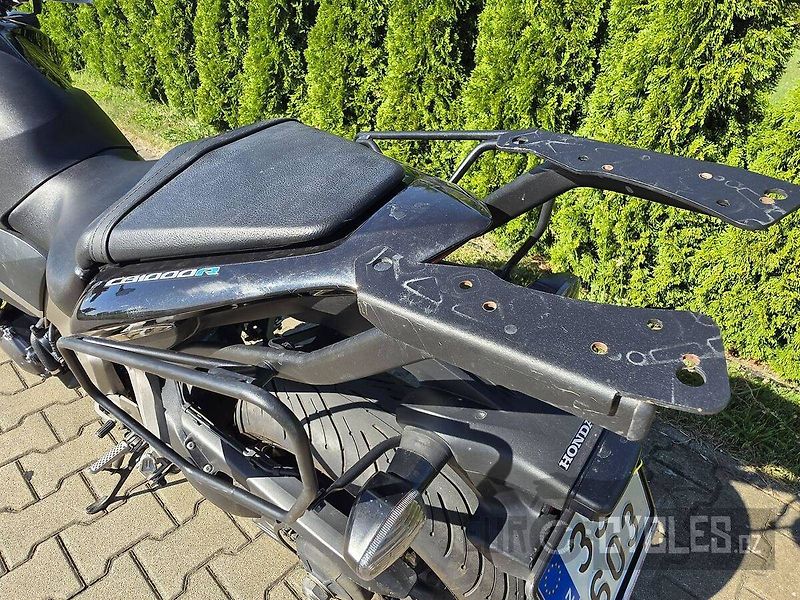Honda CB 1000 R (2009) ABS - fotka 18 z 18