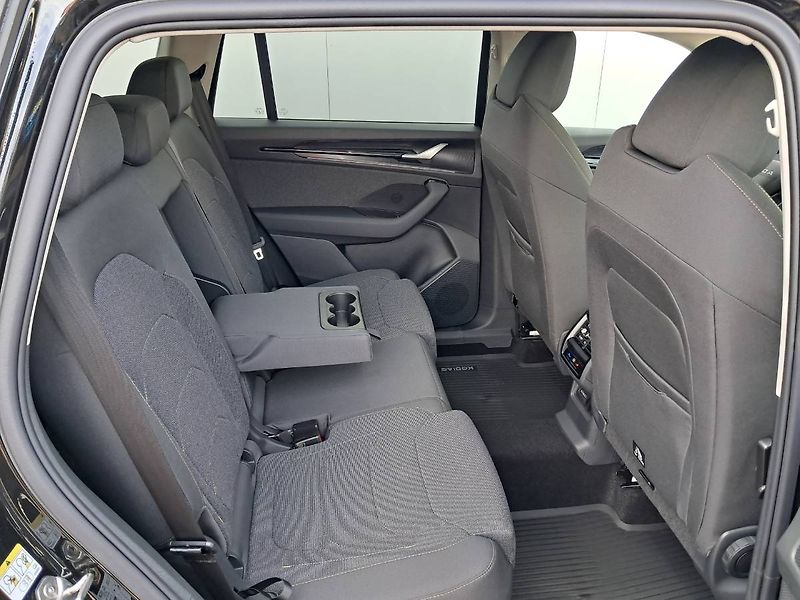 Škoda Kodiaq (2026) SELECTION  2.0 TDI / 142 kW 4x - fotka 23 z 28