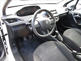 Peugeot 208 1.0i - náhled 11