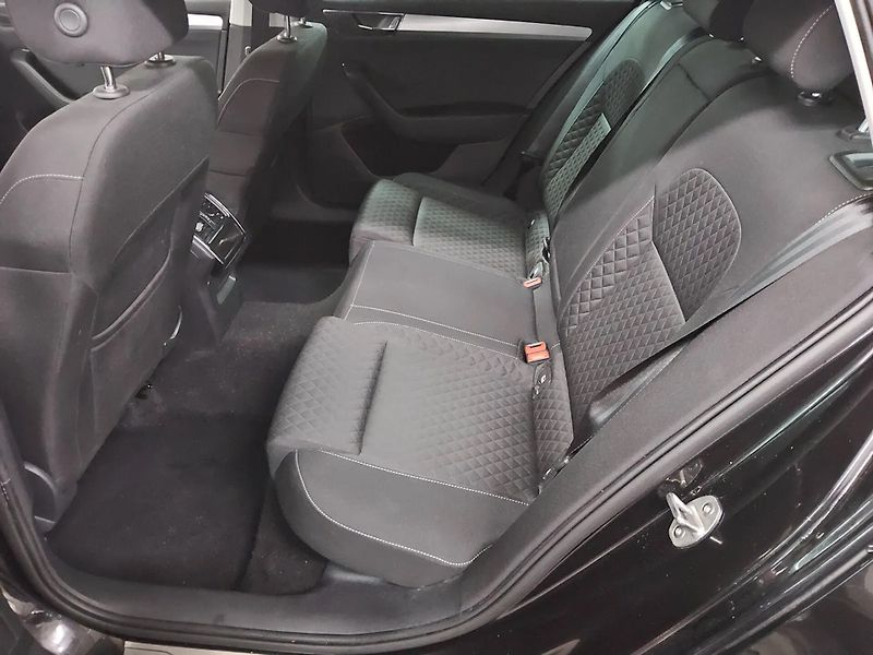 Škoda Superb 1.5TSI Ambition Paměť Carplay - fotka 6 z 9