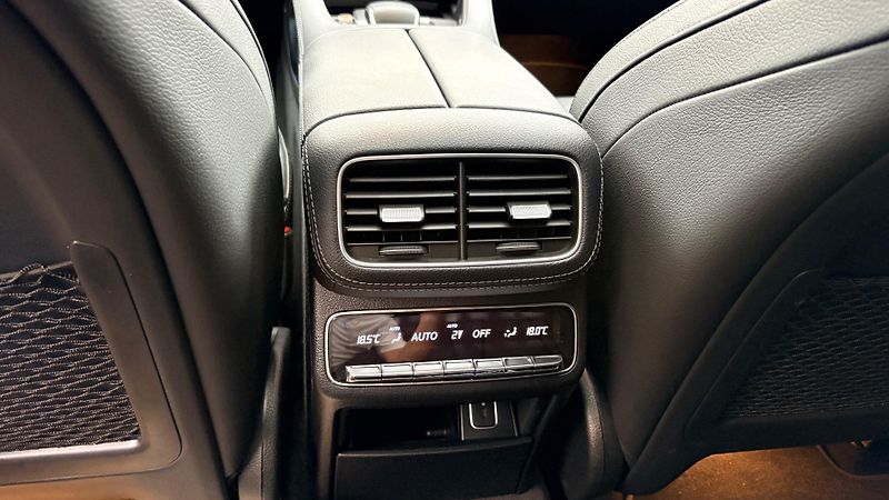 Mercedes-Benz GLE (2021) GLE COUPE 400d - fotka 13 z 21