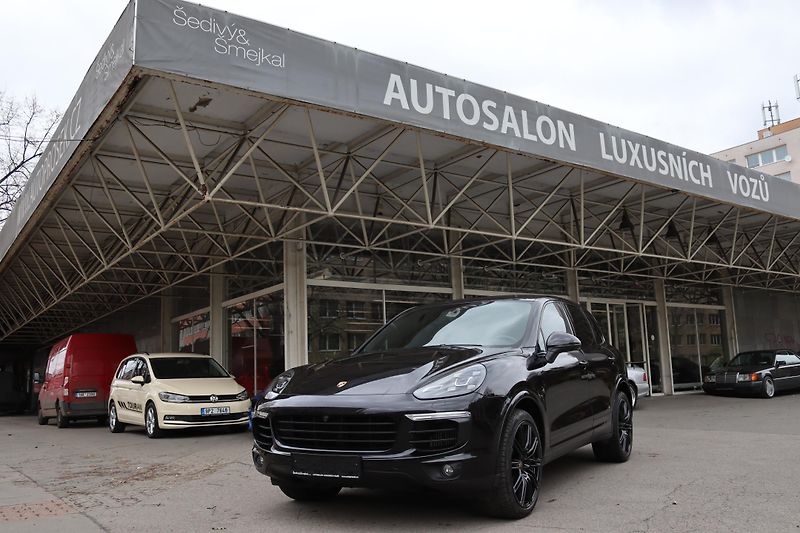 Porsche Cayenne S DIESEL 4.2 V8 283kW 4X4 DPH - fotka 1 z 50