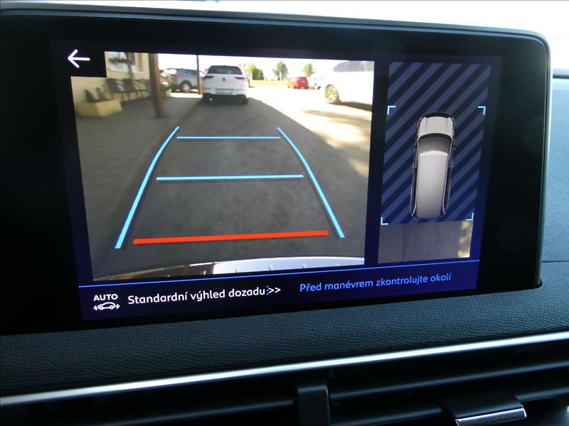 Peugeot 5008 1,6 133kW ALLURE 1.maj,servisk - fotka 28 z 49