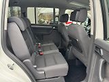 Volkswagen Touran (2014) Comfortline 1.6 TDI 77kW - náhled 22