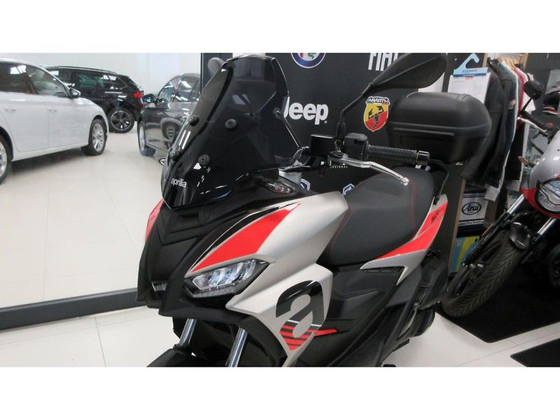 Aprilia (2026) SR GT 125 SPORT e5+ - fotka 6 z 12
