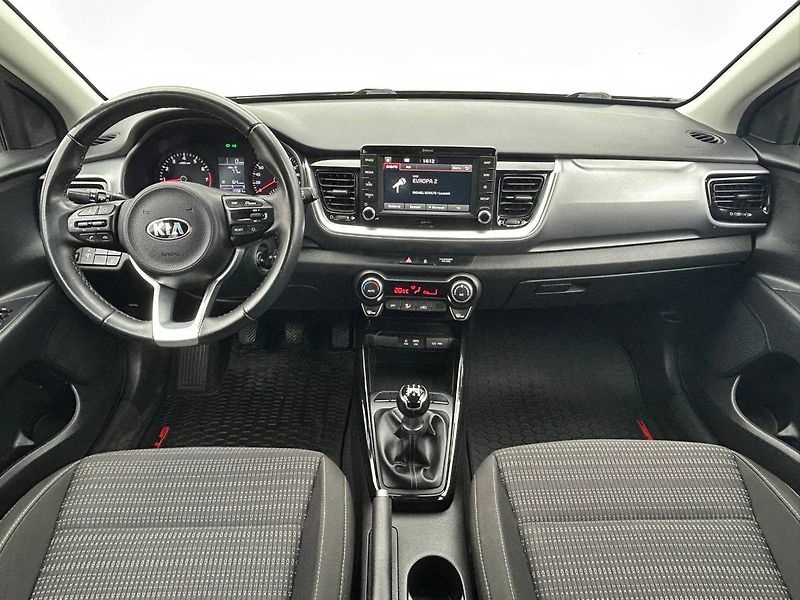 Kia Stonic (2020) 1,25 CVVT 61kW Exclusive - fotka 5 z 31