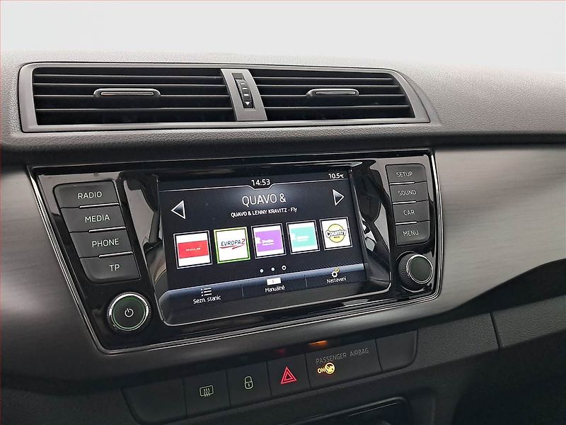 Škoda Fabia (2018) Style 1.0 TSI, Park. senzory - fotka 12 z 19