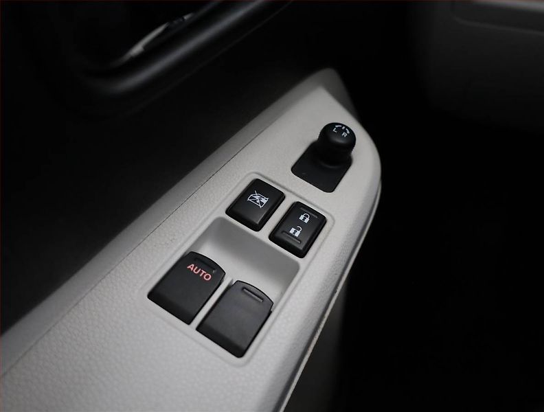 Suzuki Ignis (2020) 1.2 SHVS, 4X4, Serv.kniha - fotka 14 z 17