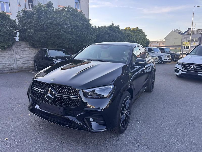 Mercedes-Benz GLE (2026) 450 d 4MATIC kupé - fotka 3 z 25