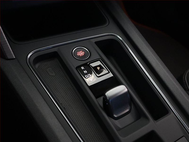 Cupra Formentor (2022) 1.5 TSI - fotka 11 z 17