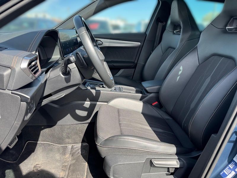 Cupra Formentor (2023) VZ 2.0TSI 180kW CZ DPH - fotka 7 z 11