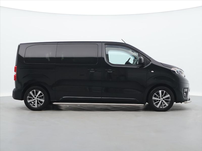 Toyota ProAce 2.0 D-4D L1 Family Man CZ - fotka 8 z 34