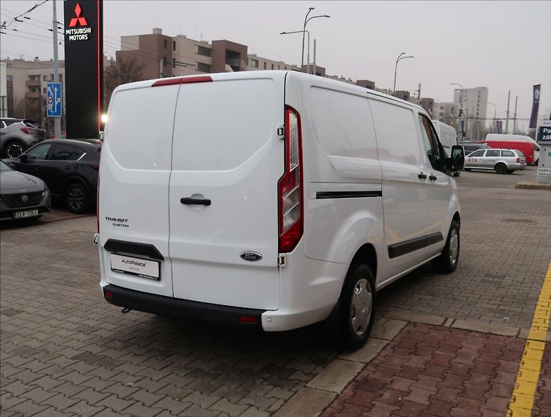 Ford Transit Custom 2,0 TDCi ČR 1 MAJITEL - fotka 4 z 27