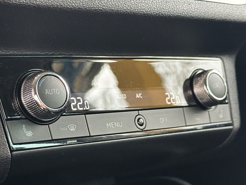 Škoda Kamiq (2020) 1.0TSi VIRTUAL,NAVI, - fotka 17 z 19