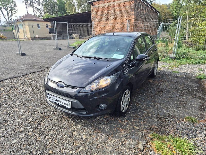 Ford Fiesta 1.2i 44kW, klima - fotka 3 z 22