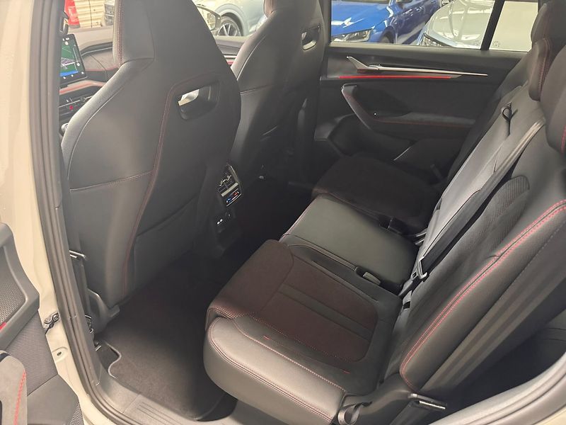 Škoda Kodiaq (2026) REZERVACE - RS 2.0 TSI 195 kW - fotka 19 z 22