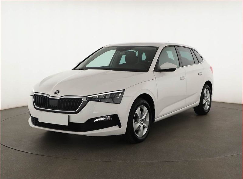 Škoda Scala (2023) Style 1.0 TSI, ČR,1.maj - fotka 2 z 20