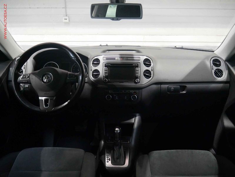 Volkswagen Tiguan (2011) 2.0TDi 4x4, ČR, Klima - fotka 8 z 22