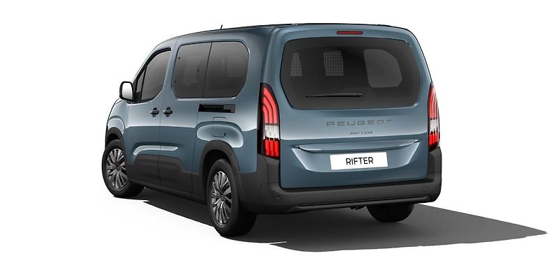 Peugeot Rifter (2026) LONG ALLURE BlueHDi 130 MAN6 - fotka 3 z 8