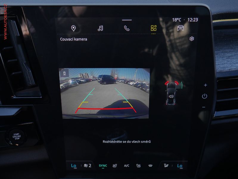 Renault Austral (2023) 1.3 TCe, ČR, Techno, navi - fotka 20 z 26