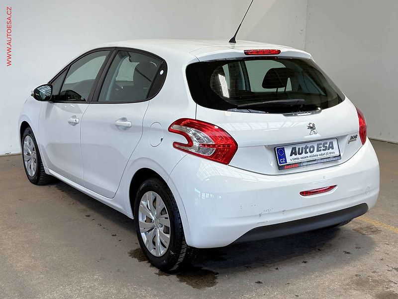 Peugeot 208 (2014) 1.2i, ČR, AC, temp, STK8/28 - fotka 6 z 14