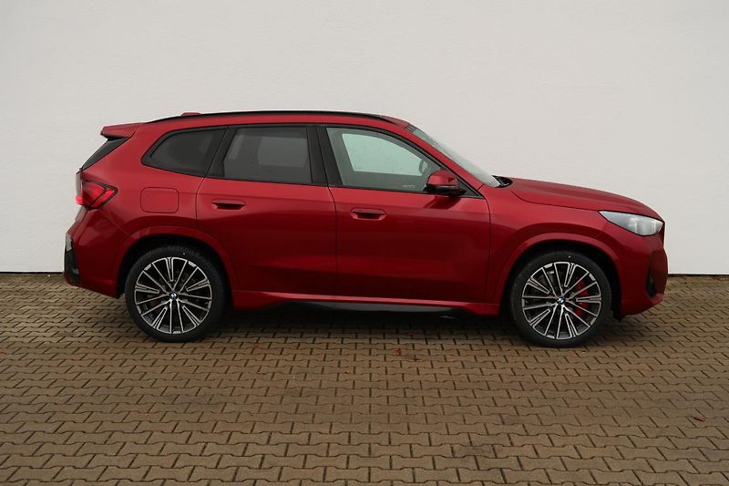 BMW X1 xDrive23d - fotka 5 z 9