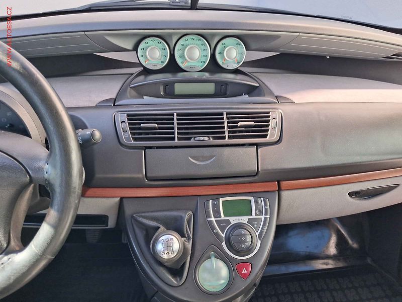 Citroën C8 (2004) 2.0 i, AC, TZ, temp - fotka 12 z 14
