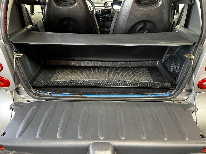 Smart Fortwo (2006) 0.7i, Automat - fotka 7 z 12