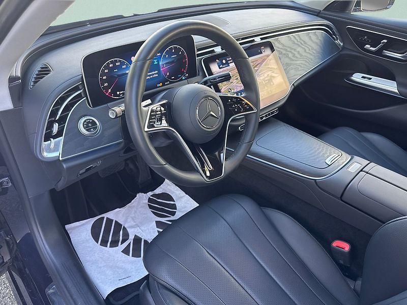 Mercedes-Benz Třídy E 220d 4MATIC AVANTGARDE - fotka 9 z 19