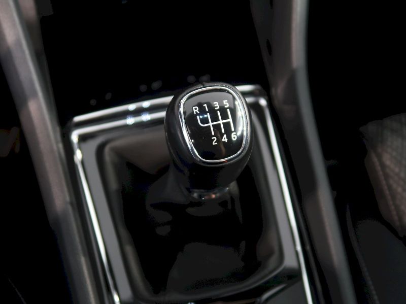 Škoda Karoq (2022) STYLE 1.5TSI 110KW TAŽNÉ - fotka 34 z 44
