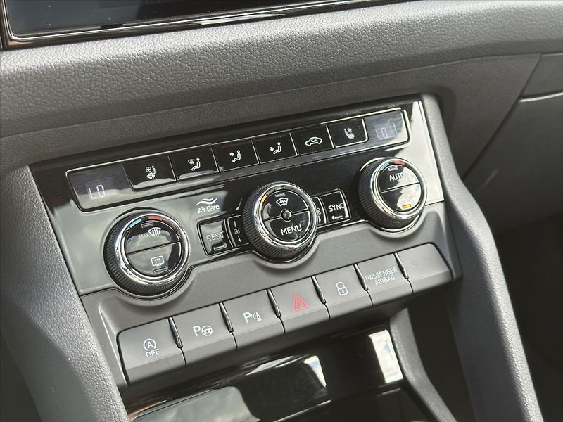Škoda Kodiaq 2,0 TDI 147kW Sportline Zaruka - fotka 34 z 44