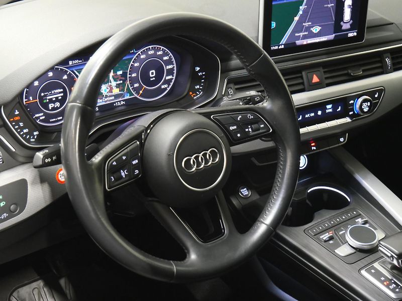 Audi A4 - fotka 14 z 27