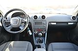 Audi A3 1.4TFSI 92KW Rezervace 6/2011 - náhled 10