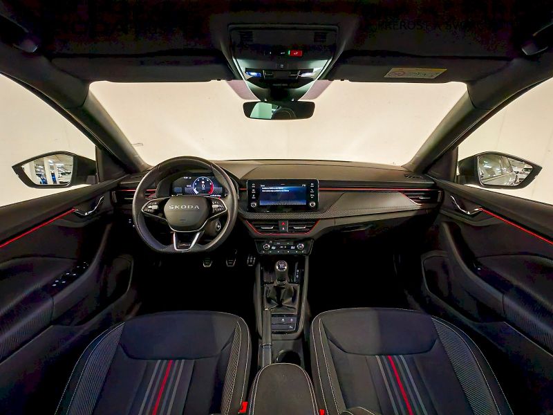 Škoda Scala (2025) 1.0 TSI 85 kW Monte Carlo - fotka 5 z 29