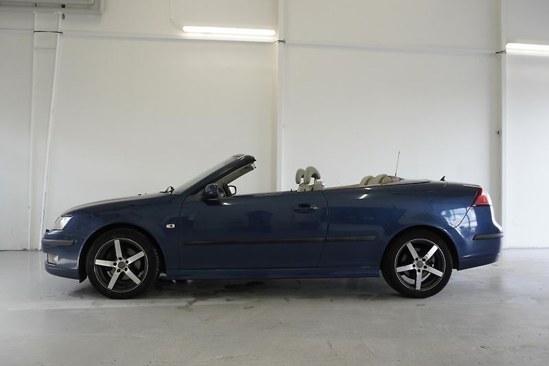 Saab 9-3 9-3 2,0T AUT. - fotka 10 z 34
