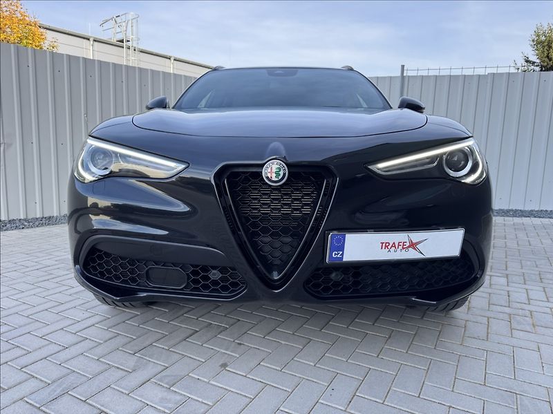 Alfa Romeo Stelvio 2,0 T Q4 AT8 ZF VELOCE původČR - fotka 2 z 50