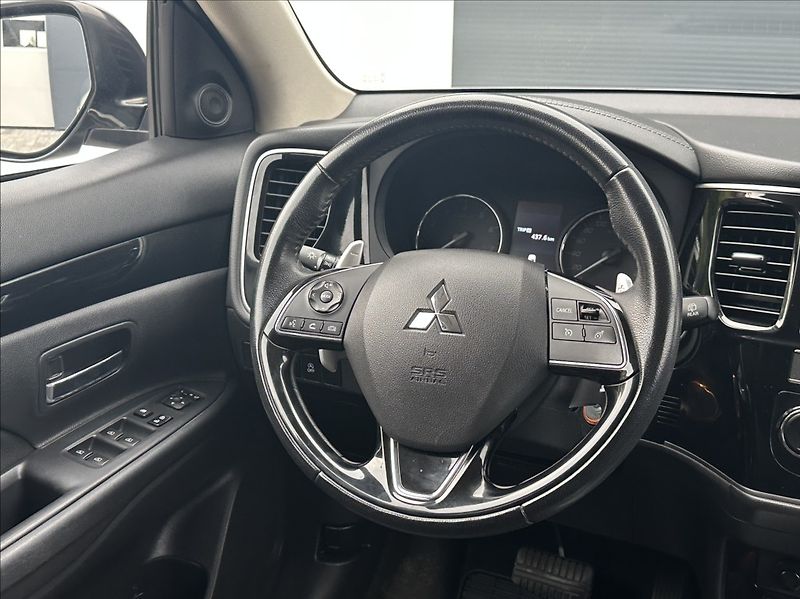 Mitsubishi Outlander 2,0 150PS  Active A/T - fotka 22 z 52