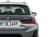 BMW Řada 3 330i xDrive Touring - náhled 10