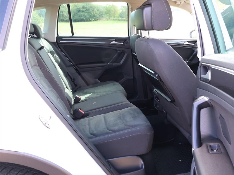 Volkswagen Tiguan 2,0 TDI 110kW DSG 4M Highline - fotka 14 z 37