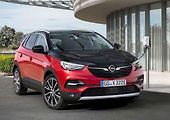 Opel Grandland - 1,5 l. Od 999 990 Kč