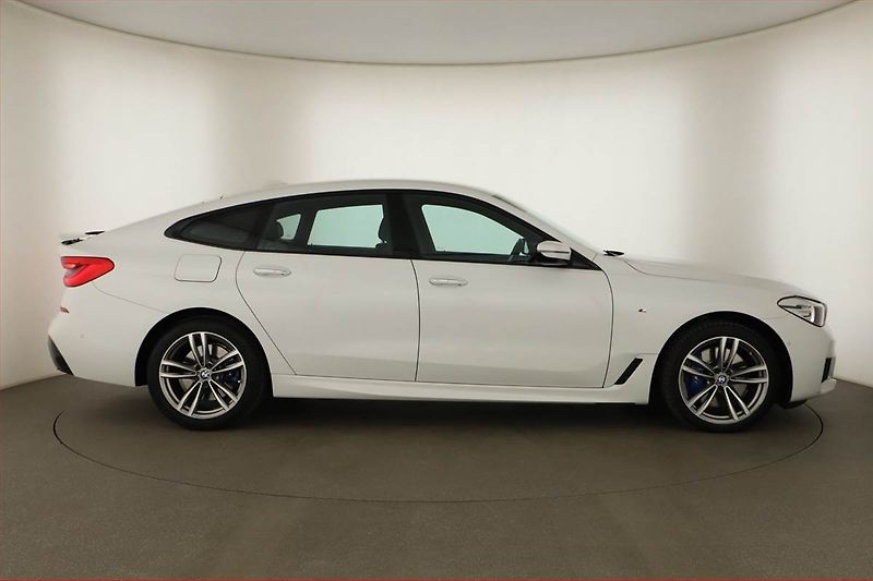 BMW Řada 6 (2018) 630d xDrive GT - fotka 6 z 21