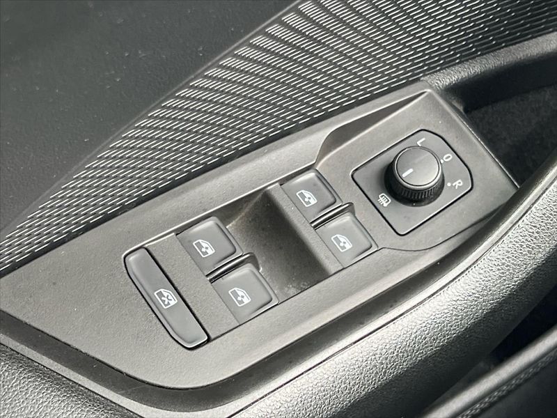 Škoda Octavia 1,5 TSi 110kW ACTIVE PLUS  IV. - fotka 20 z 23