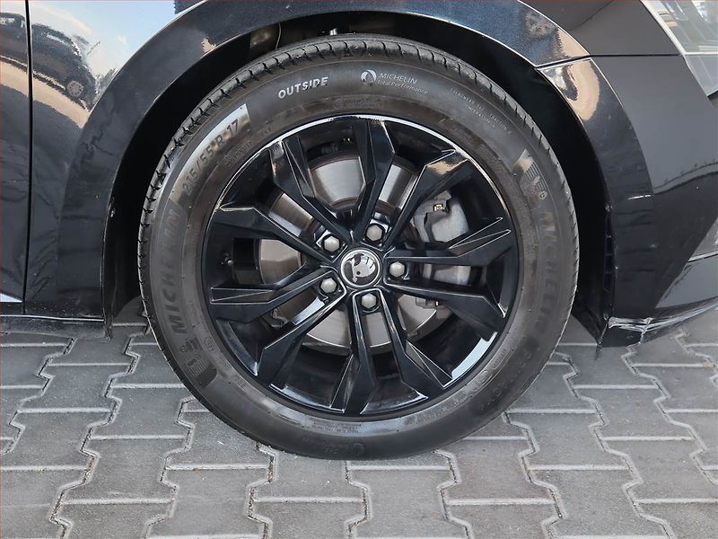 Škoda Superb (2018) Style 2.0 TDI, Automat, Kůže - fotka 15 z 24