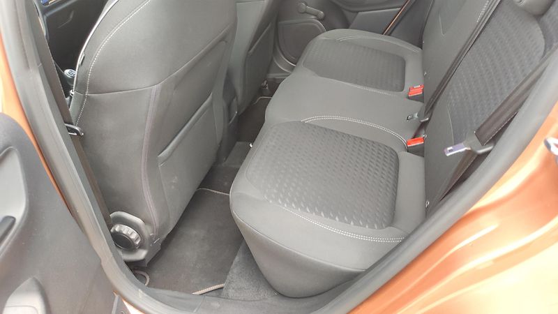 Ford Fiesta (2017) 1,0 EB 74kW Titanium - fotka 25 z 31