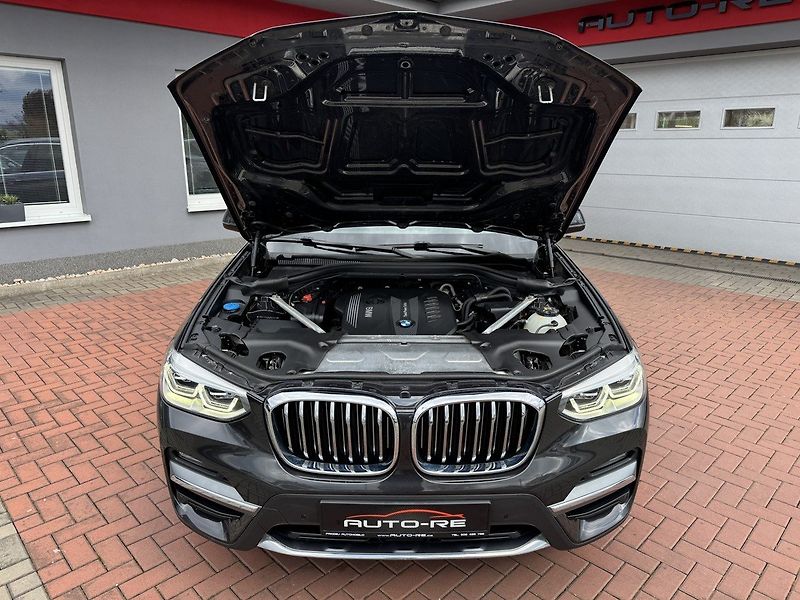 BMW X3 (2020) 3.0d X-Drive Ad.LED Webasto - fotka 28 z 43