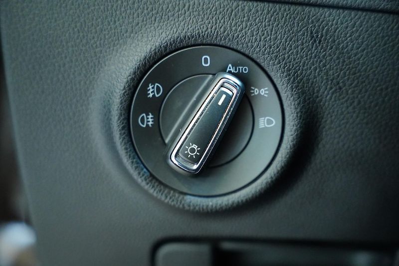 Škoda Superb - fotka 13 z 26