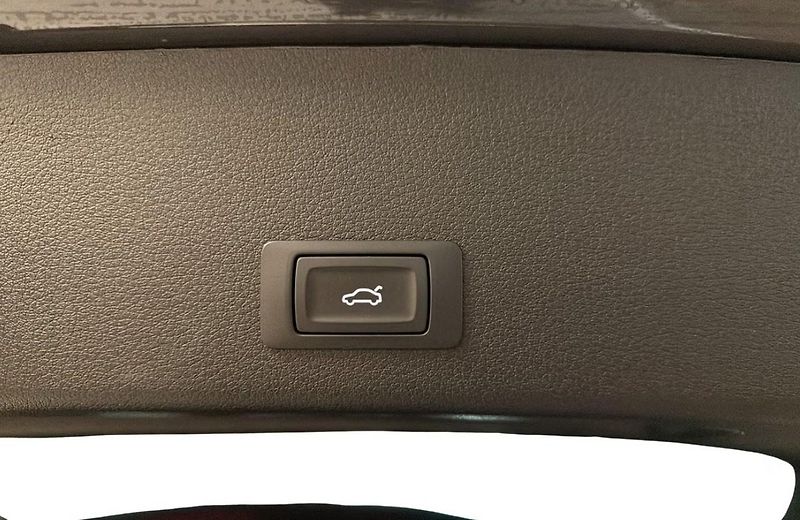 Audi Q8 e-tron 50 Q Vzduch. odpružení Kam Taž - fotka 15 z 25